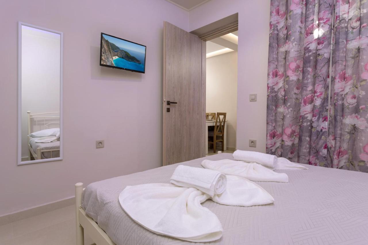 Evia'S Apartment - New Apartment In Town! Закинтос Экстерьер фото