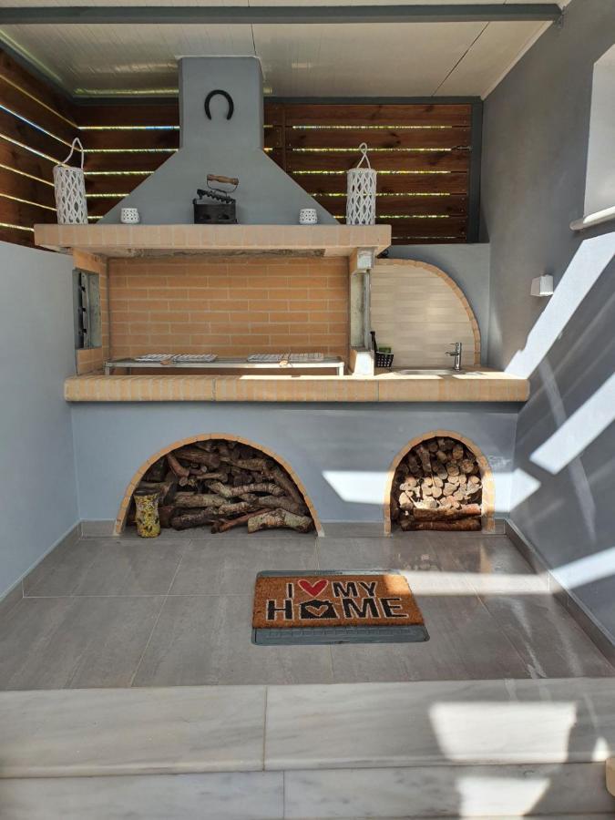Evia'S Apartment - New Apartment In Town! Закинтос Экстерьер фото